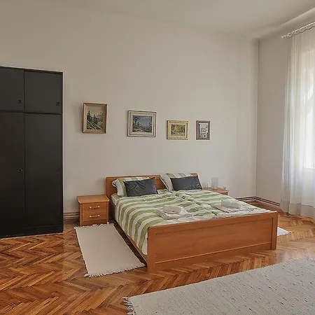 公寓 Apartman Mejtas